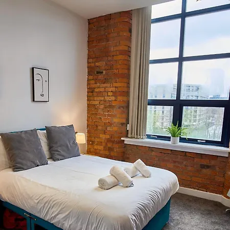 The Amber Suite Manchester Exterior photo